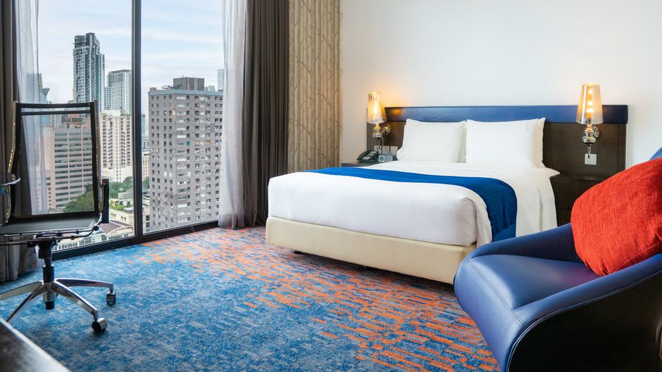 Holiday Inn Express Siam Room