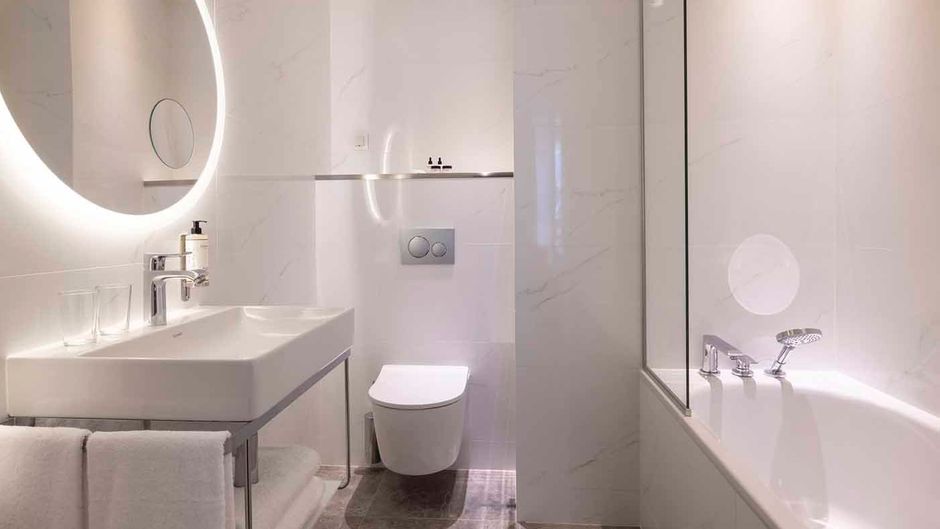 Duminy Vendome Hotel Room