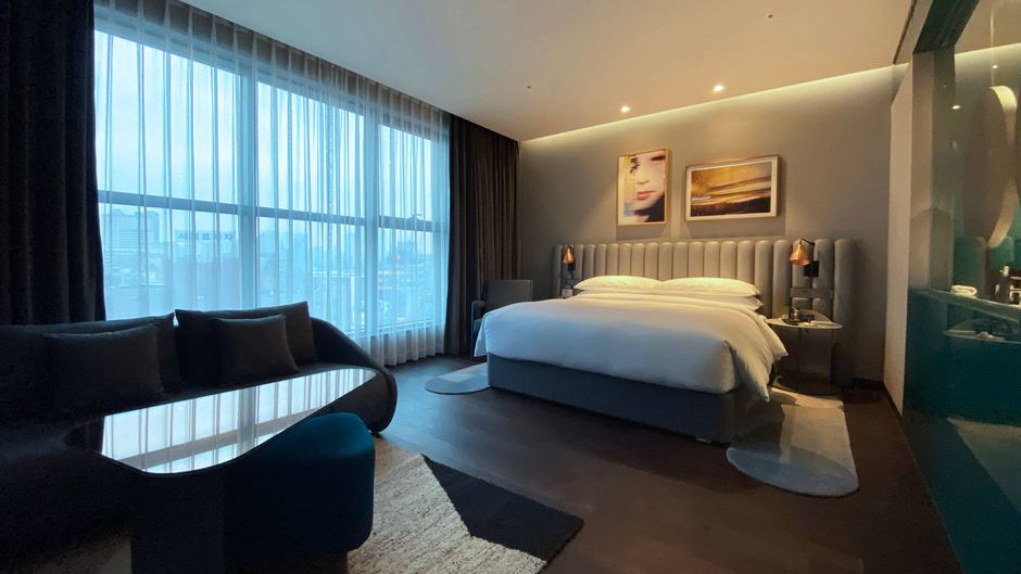RYSE, Autograph Collection Suite