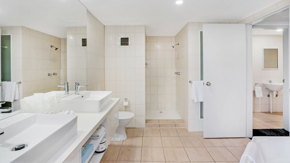 Cairns Sheridan Hotel Suite