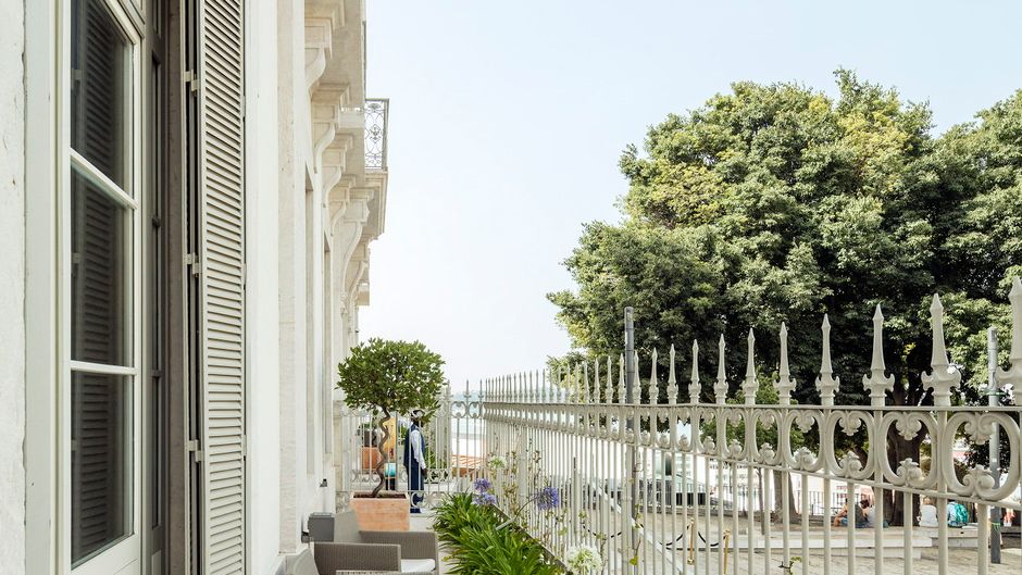 Verride Palacio Santa Catarina Hotel Suite