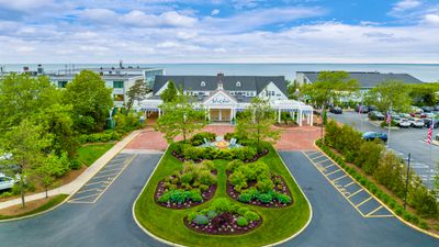 Sea Crest Oceanfront Resort