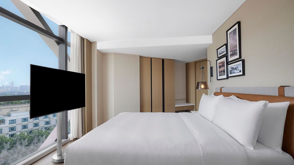 Four Points by Sheraton Shenzhen Bao'an Suite