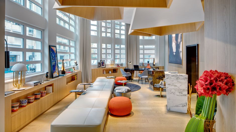 Hotel le Cinq Codet Lobby