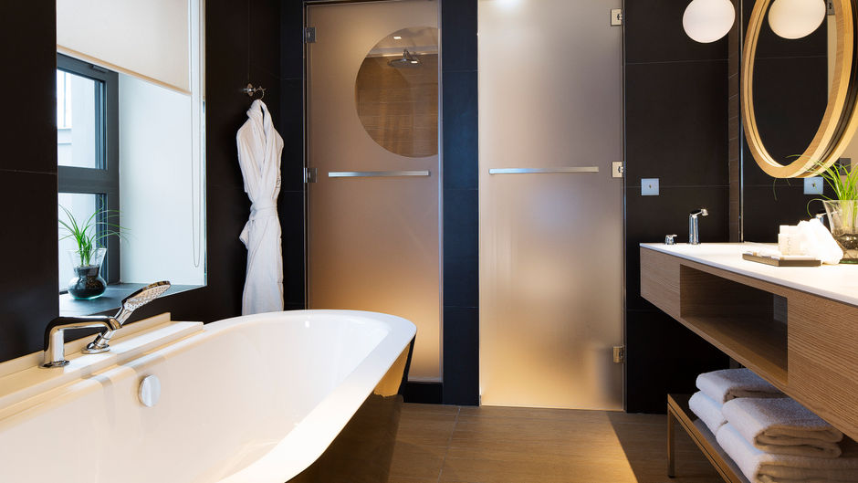 Hotel le Cinq Codet Suite