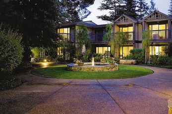Creekside Inn