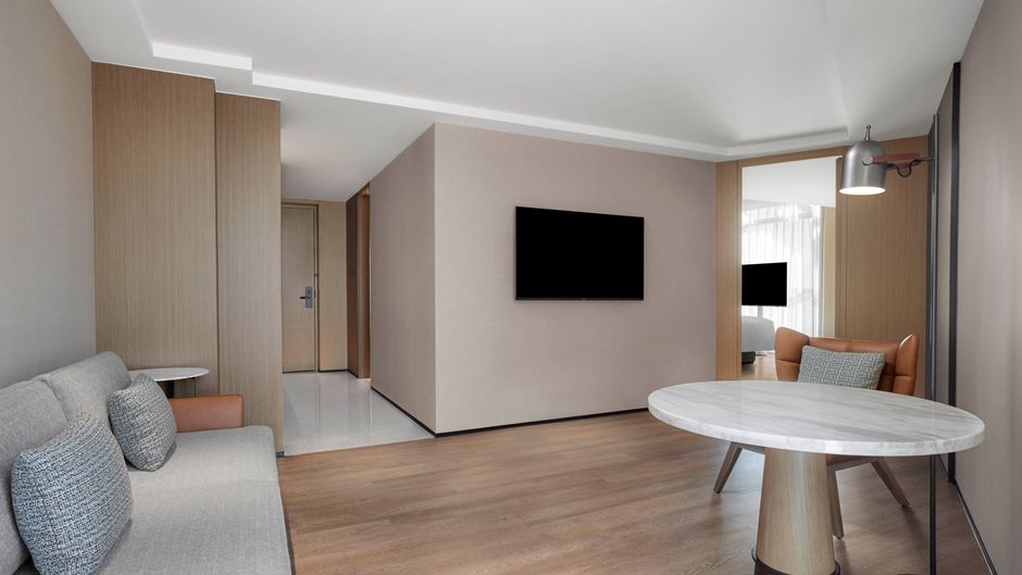 Four Points by Sheraton Shenzhen Bao'an Suite