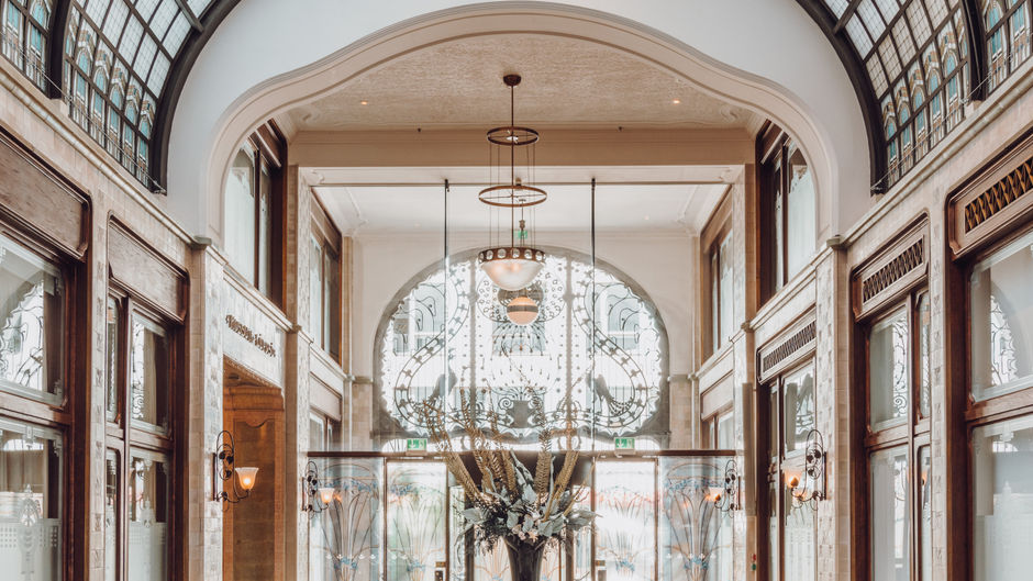 Four Seasons Hotel Gresham Palace Ballroom