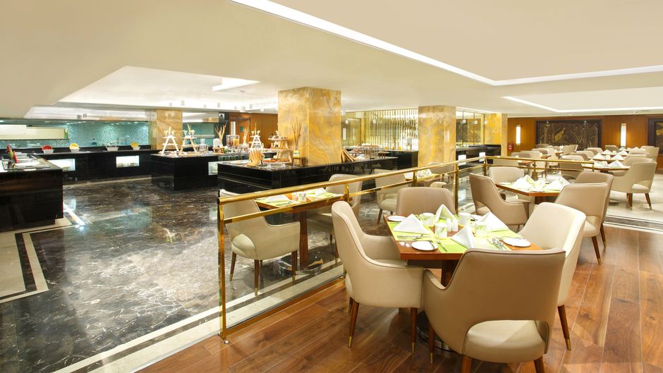 Holiday Inn Dhaka City Centre Restaurant