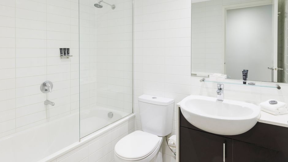Brady Apartment Hotel Flinders Street Room