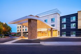 Fairfield Inn & Suites Fresno N/Shaw Ave