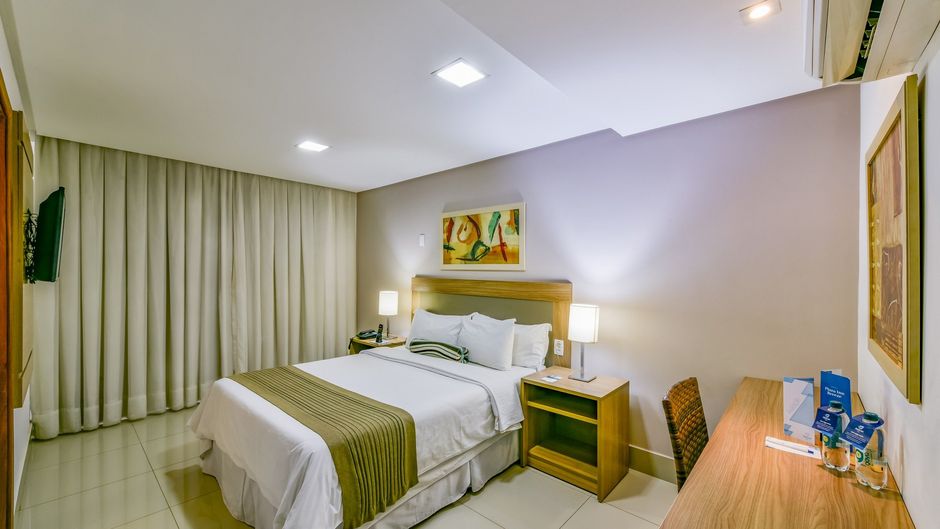 Plaza Inn Breeze Aeroporto Room