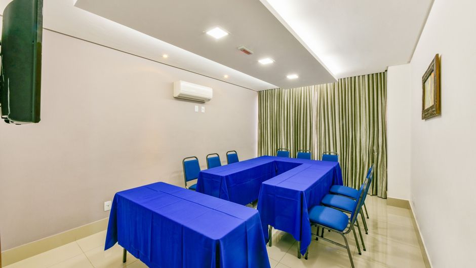 Plaza Inn Breeze Aeroporto Meeting