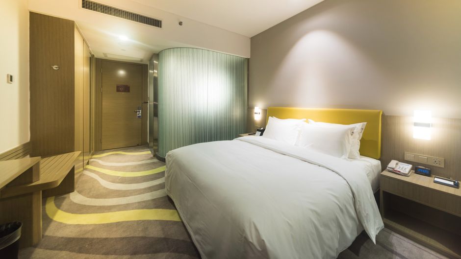 Holiday Inn Express Chengdu Jinniu Room