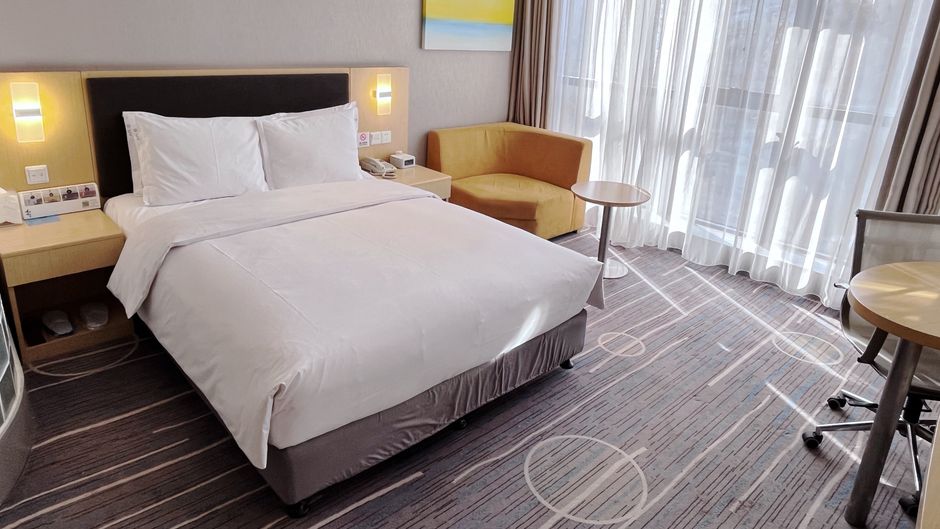 Holiday Inn Express Shijiazhuang Room