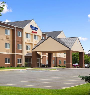 Fairfield Inn & Suites Lansing West