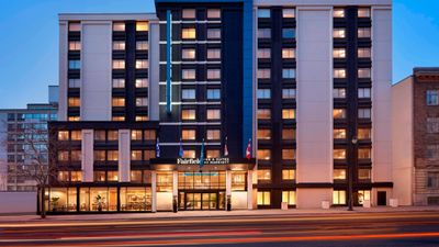 Fairfield Inn & Suites Montreal Downtown