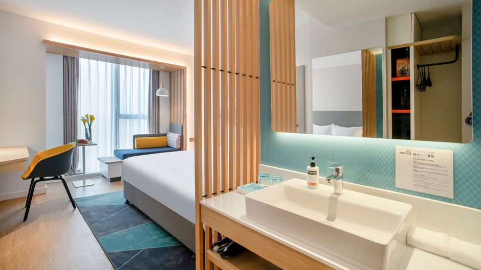 Holiday Inn Express Tianfu Airport Zone Room
