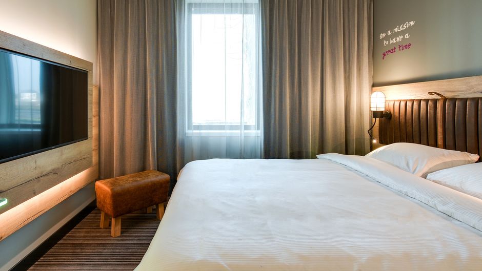 Moxy Katowice Airport Room