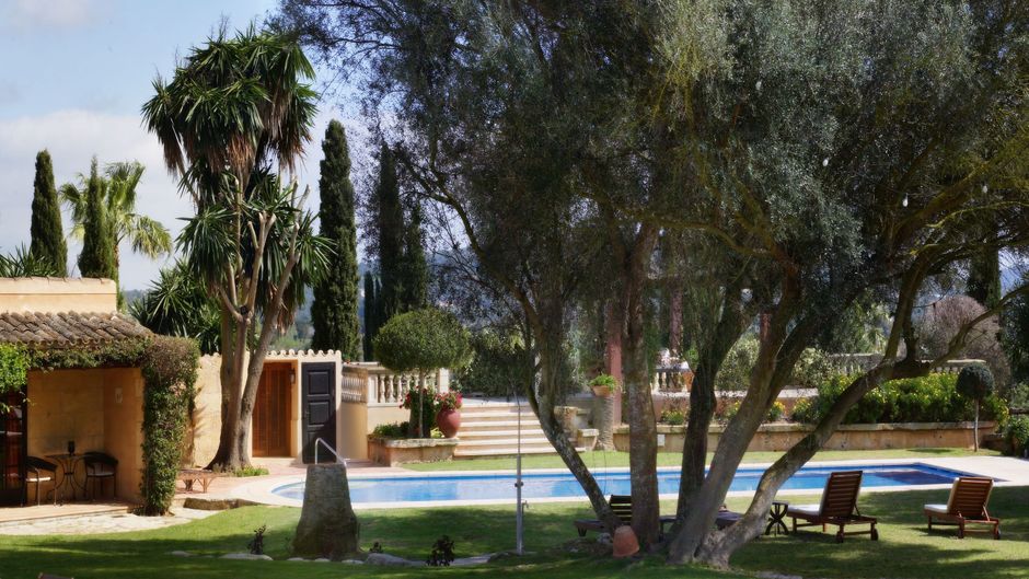 Hotel La Reserva Rotana Pool