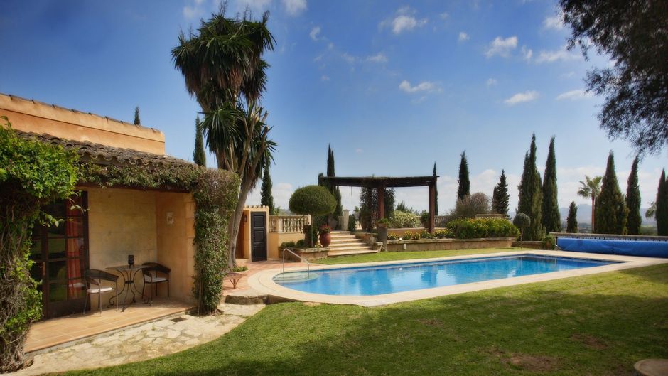 Hotel La Reserva Rotana Pool