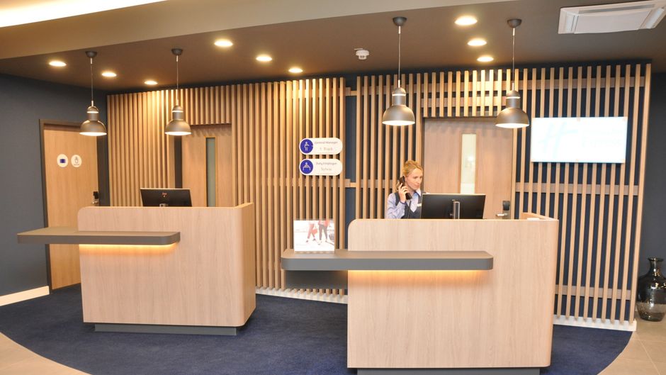 Holiday Inn Express Sindelfingen Exterior