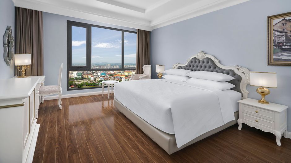 Four Points by Sheraton Lang Son Room