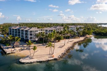 Fisher Inn Resort & Marina