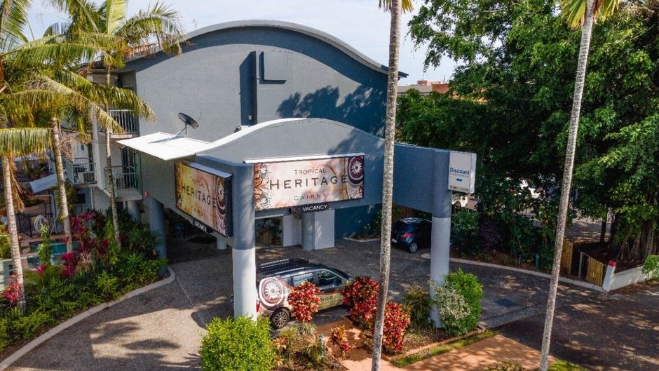 Tropical Heritage Cairns Exterior
