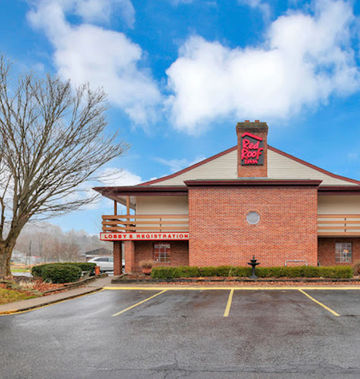 Red Roof Inn Uhrichsville