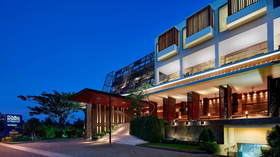 Four Points by Sheraton Bali Seminyak Exterior