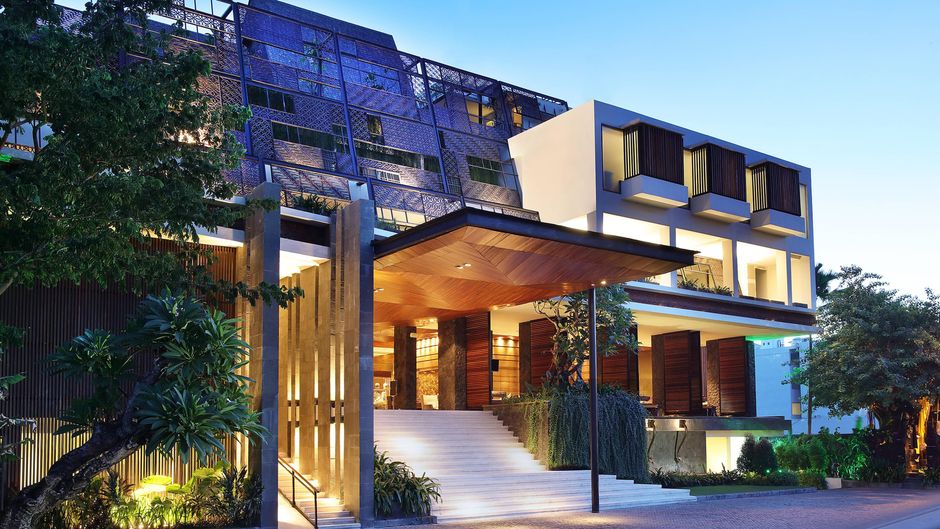 Four Points by Sheraton Bali Seminyak Exterior