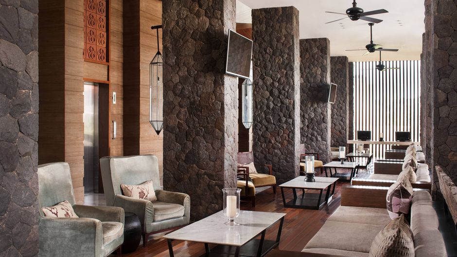 Four Points by Sheraton Bali Seminyak Lobby