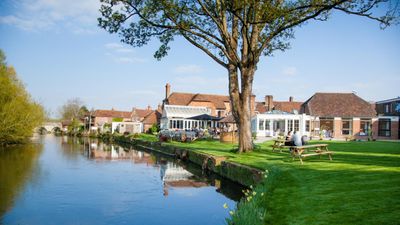 The Legacy Rose and Crown Hotel