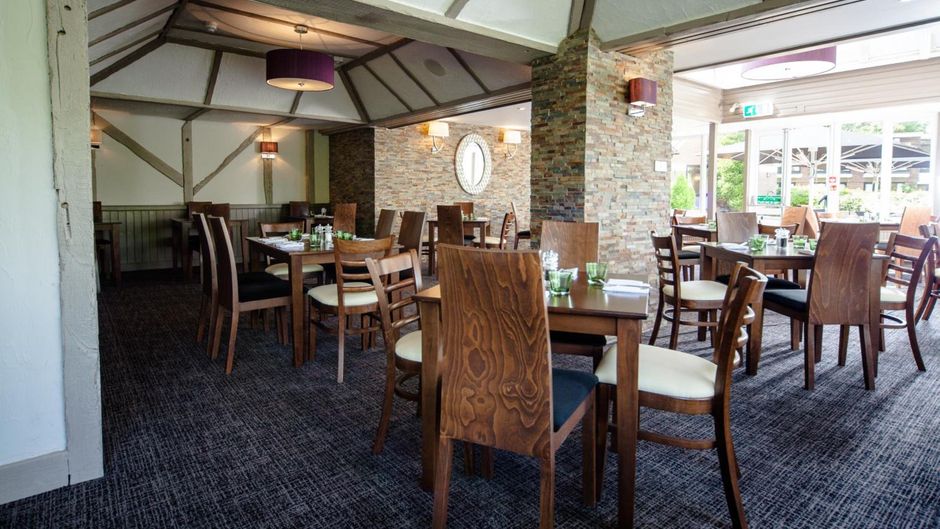 The Legacy Rose and Crown Hotel Restaurant