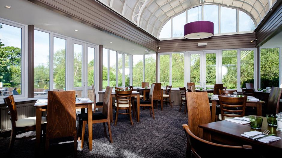 The Legacy Rose and Crown Hotel Restaurant