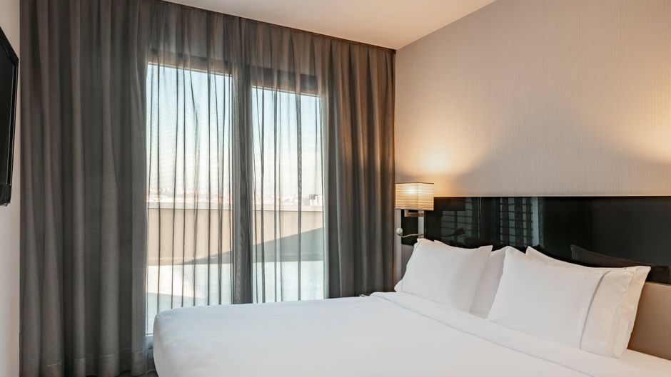 AC Hotel Atocha Suite