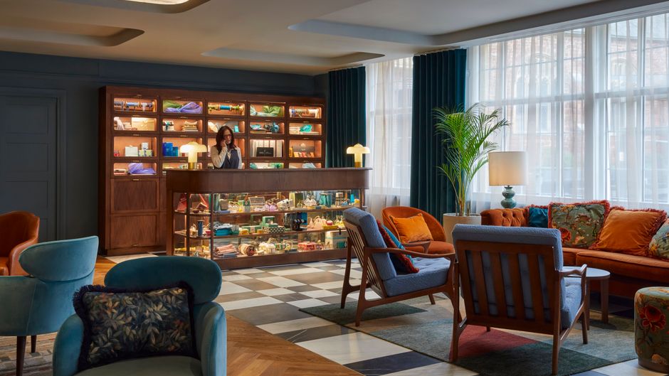 Hotel Indigo Exeter Lobby