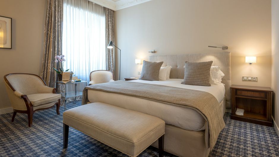 Hotel Rector Room