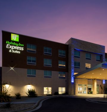 Holiday Inn Express & Suites Bullhead