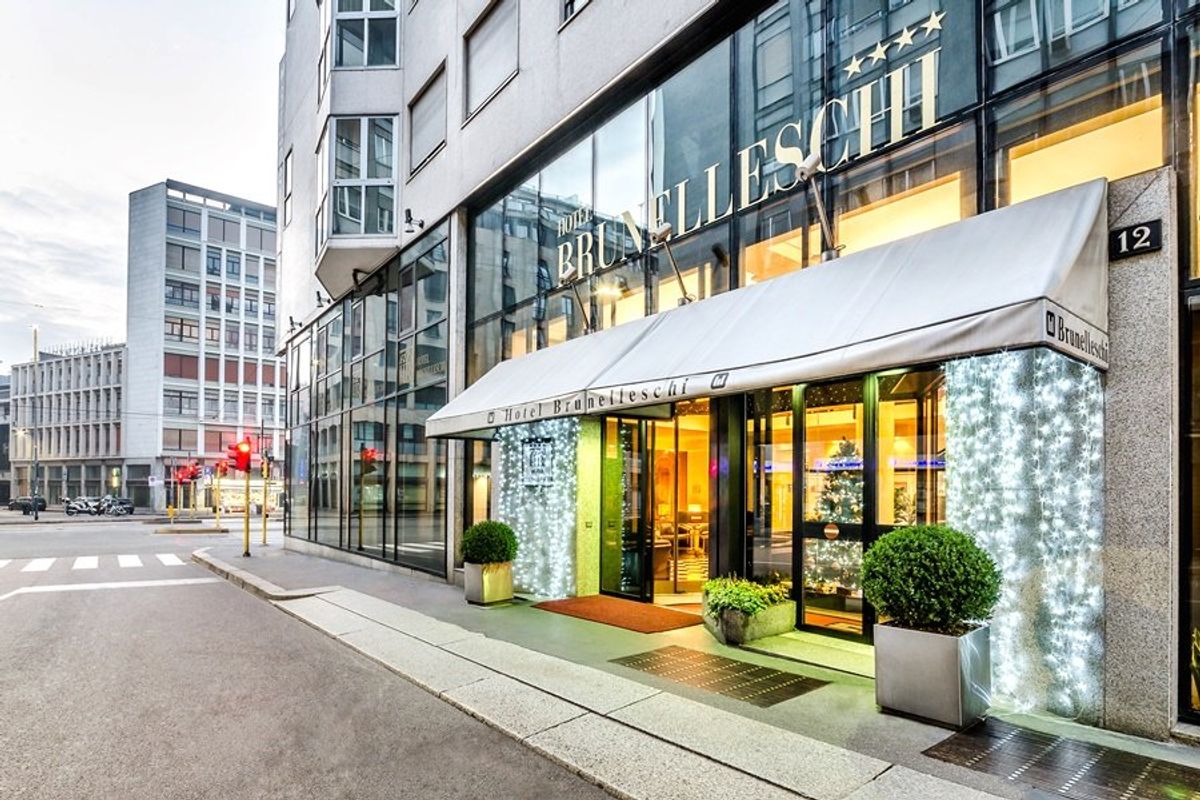 Hotel Brunelleschi Milano- First Class Milan, Italy Hotels- GDS Reservation  Codes: Travel Weekly, image size:1200x800