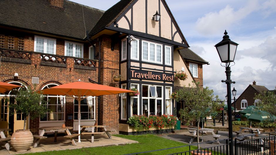 Premier Inn London Harrow Exterior