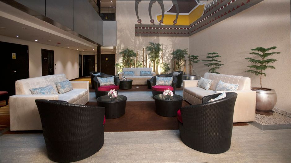 Somerset Greenways Chennai Lobby