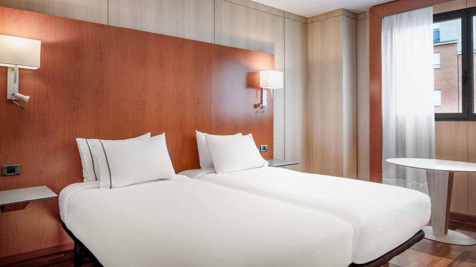 AC Hotel Huelva Room