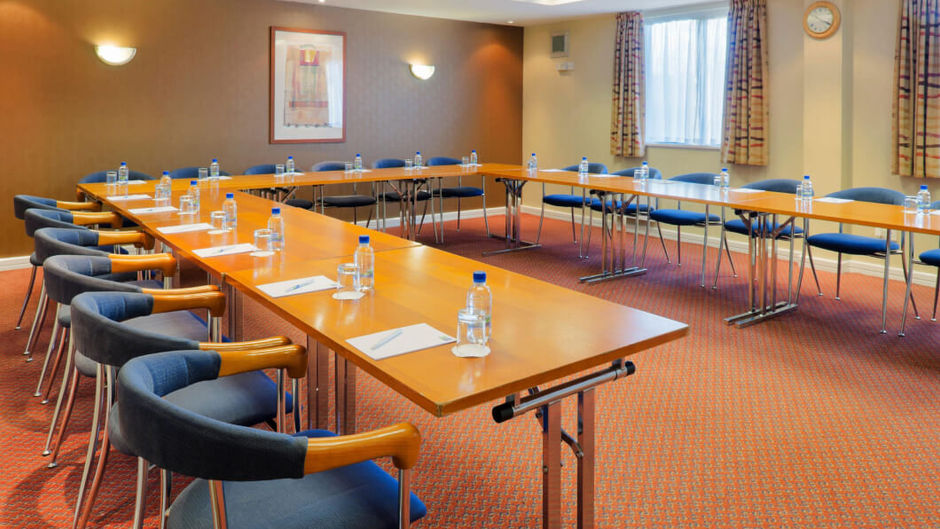 Knowsley Inn & Lounge Meeting