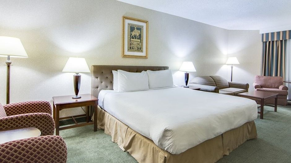 Sawridge Inn Edmonton South Room