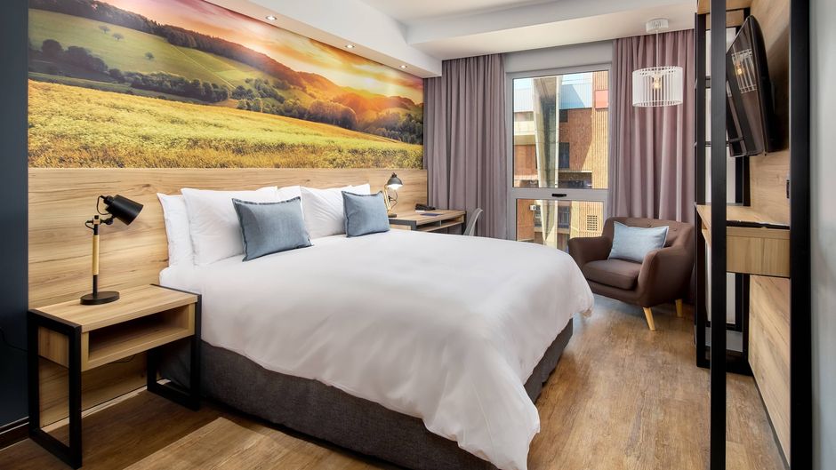 Protea Hotel Pretoria Loftus Park Room