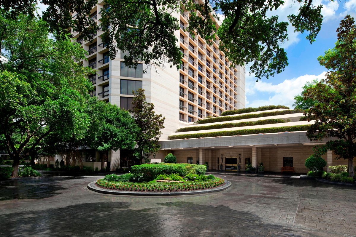 Uptown Houston Hotel  Houston Marriott West Loop by the Galleria