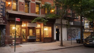 Historic Blue Moon Hotel