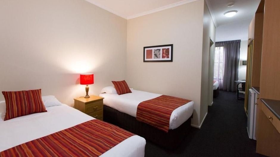 Barkly Motor Lodge Room